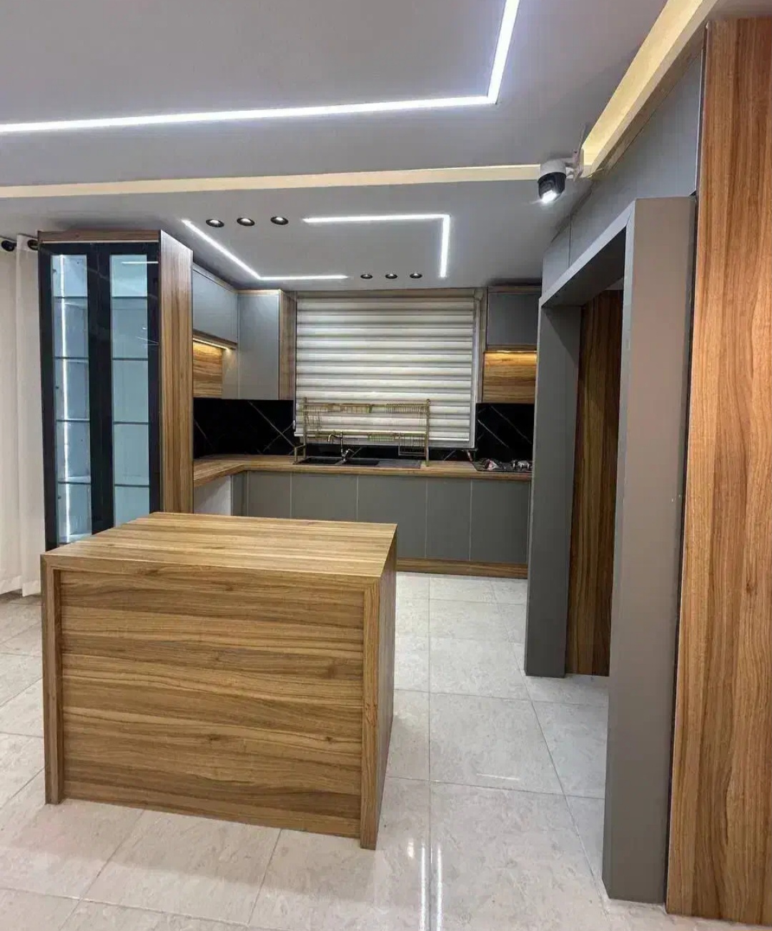 کابینت ام دی اف وسوپرمات دررنگ بندی وطراحی در۴قسط کد ۶۶۳