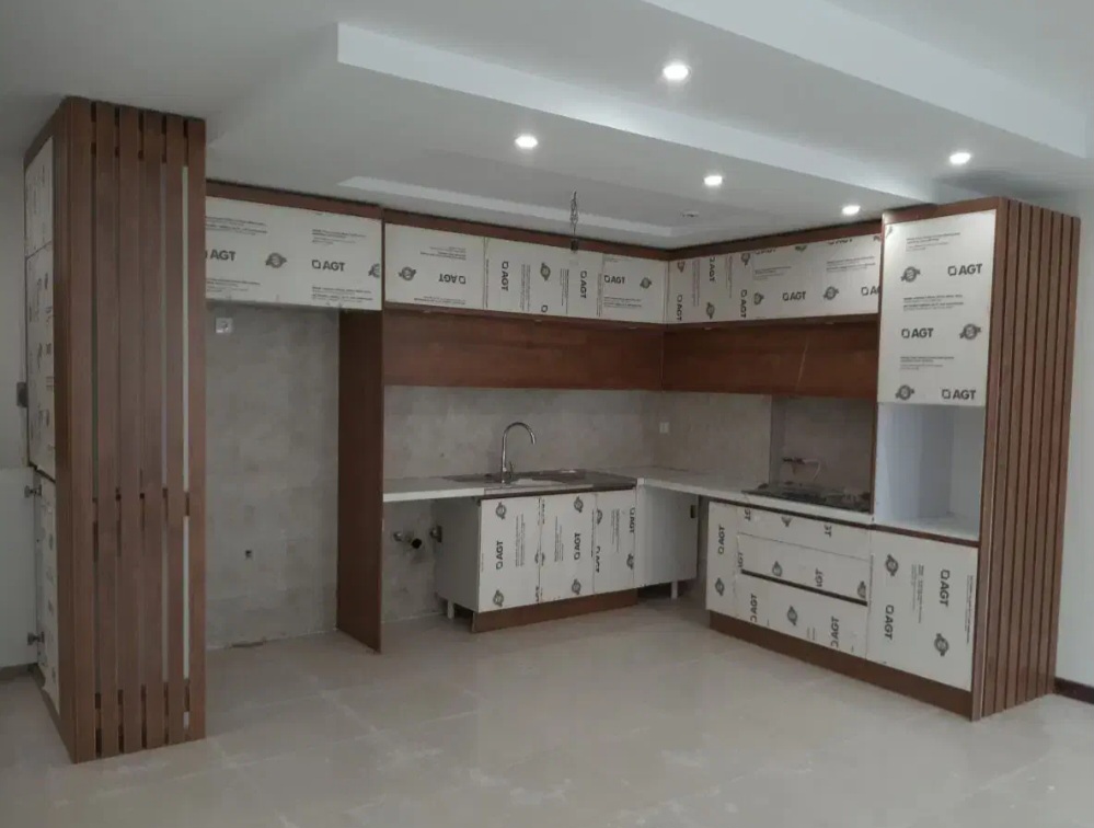 کابینت هایگلس وام دی اف مات وبراق سفارشی ساخت کد۷۱۴