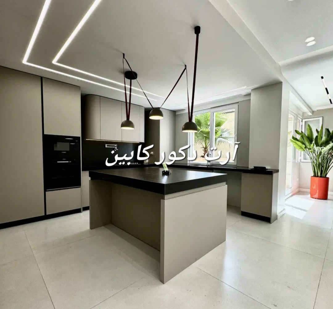 تخصصی ترین کابینت های سفارشی هایگلاس براق وسوپرمات و نئوکلاسیک درکارگاه مجهز در تهران و کرج